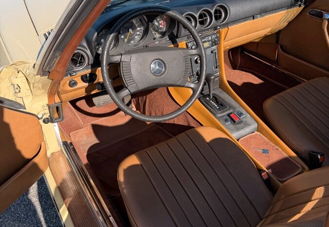 Mercedes-Benz SL-Klasse (R107) 450SL full