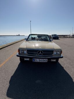 Mercedes-Benz SL-Klasse (R107) 450SL full