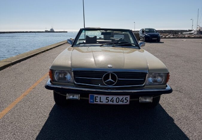 Mercedes-Benz SL-Klasse (R107) 450SL full