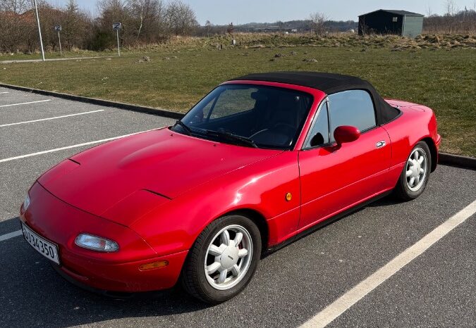 Mazda MX-5 NA full