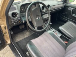 Mercedes-Benz 200-300 (W123) 230 E Aut full