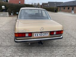 Mercedes-Benz 200-300 (W123) 230 E Aut full