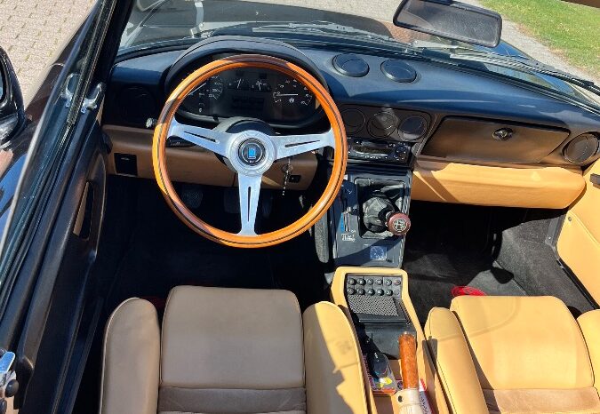 Alfa Romeo Spider Serie 4 full
