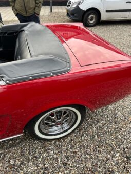 Ford Mustang cabriolet full