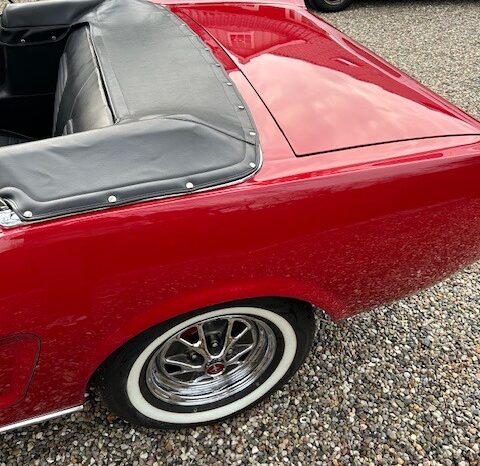 Ford Mustang cabriolet full