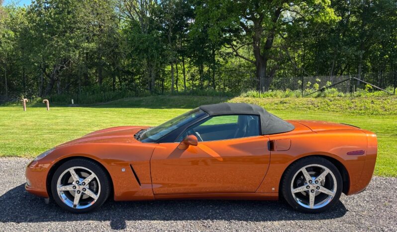 Chevrolet Corvette Convertible full