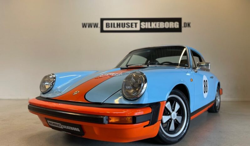 Porsche 911 2,7 Coupé 2d full