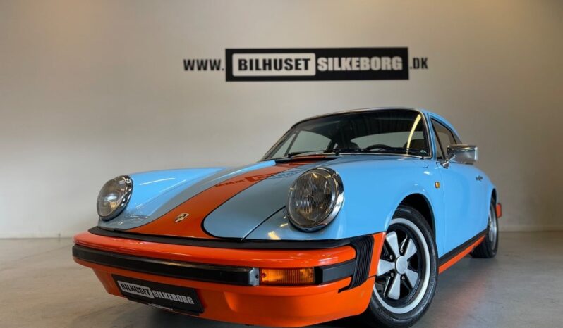 Porsche 911 2,7 Coupé 2d full