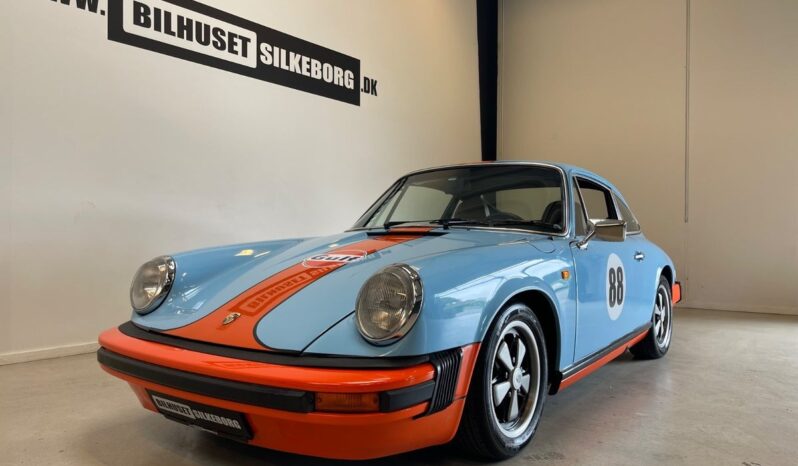 Porsche 911 2,7 Coupé 2d full