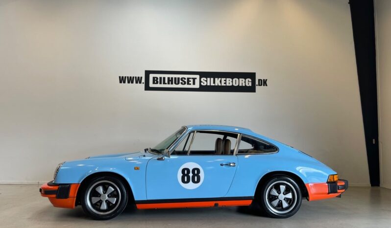 Porsche 911 2,7 Coupé 2d full
