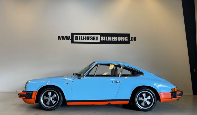 Porsche 911 2,7 Coupé 2d full