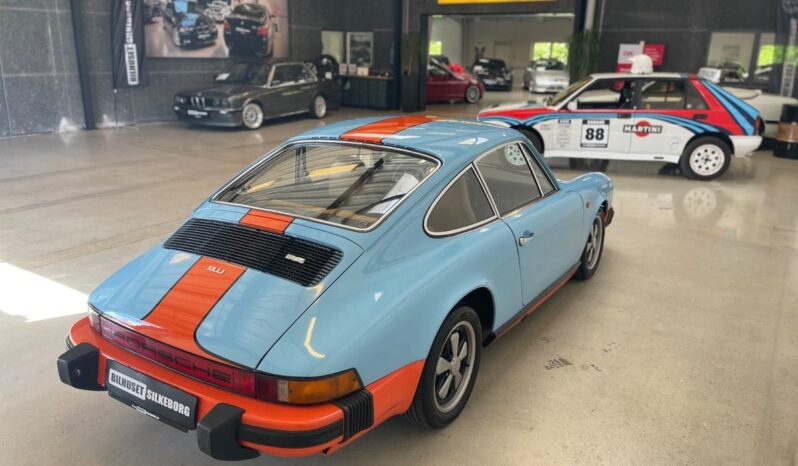 Porsche 911 2,7 Coupé 2d full