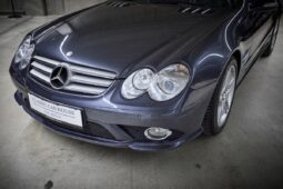 Mercedes-Benz SL (R230) SL 550 full