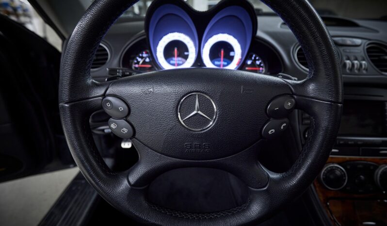 Mercedes-Benz SL (R230) SL 550 full