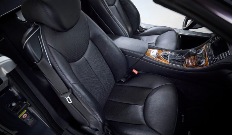 Mercedes-Benz SL (R230) SL 550 full