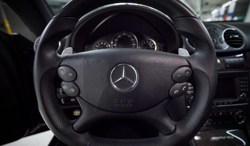 Mercedes-Benz CLK 63 AMG Black Series full