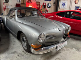 VW Karmann-Ghia cabriolet