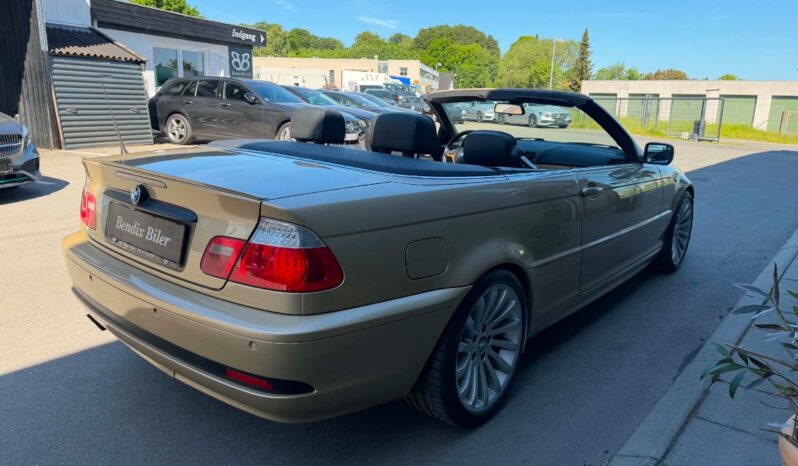 BMW 3-serie E46 330 CI full