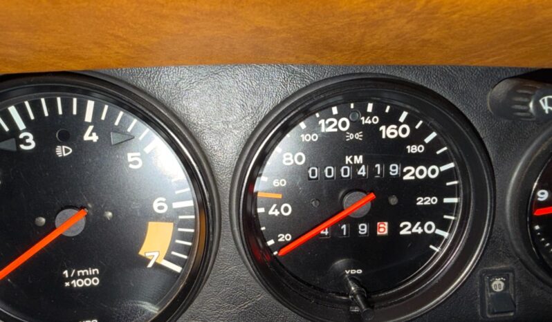 Porsche 911 3.0 SC Coupe full