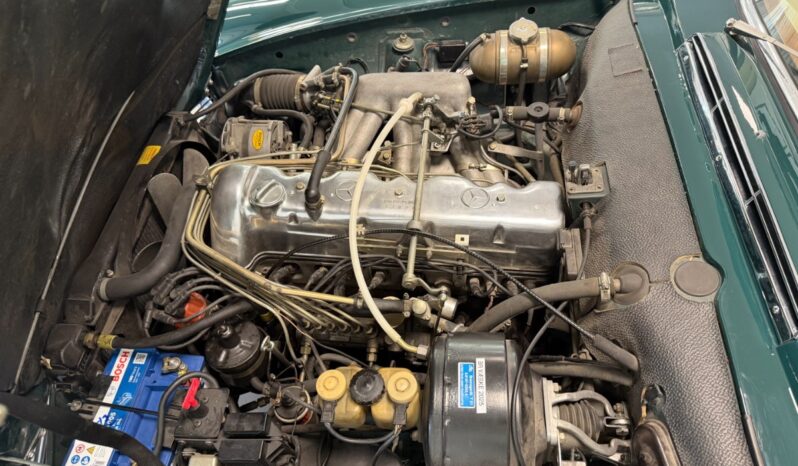 Mercedes-Benz SL (W113) 280 SL Pagode full