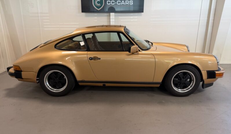 Porsche 911 3.0 SC Coupe full