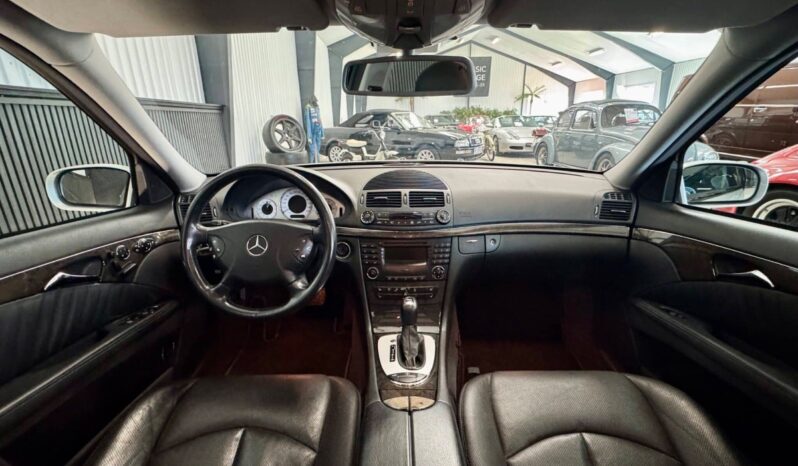 Mercedes-Benz E-KLasse (W211) E500 “AMG” full