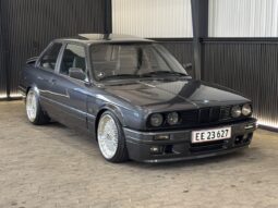 BMW 3-serie E30 320i Coupé full