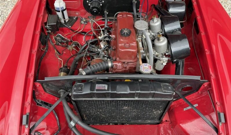 MG MGB 1800 Roadster full