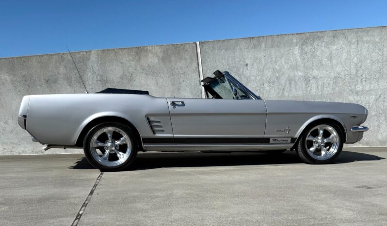 Ford Mustang 289 Cui V8 Convertible full