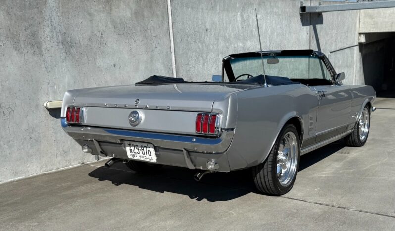 Ford Mustang 289 Cui V8 Convertible full