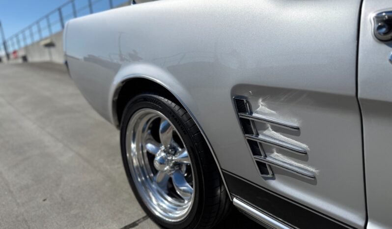 Ford Mustang 289 Cui V8 Convertible full