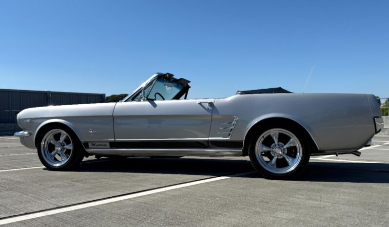 Ford Mustang 289 Cui V8 Convertible full