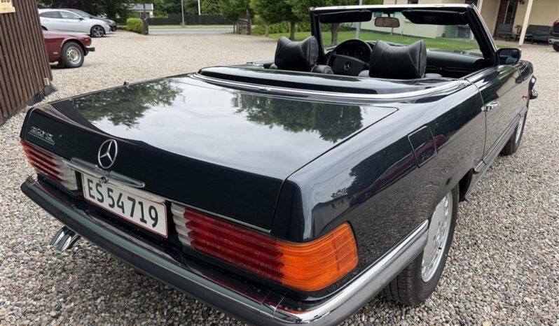 Mercedes-Benz SL-Klasse (R107) SL 350 Cabriolet full