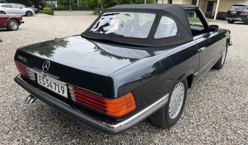 Mercedes-Benz SL-Klasse (R107) SL 350 Cabriolet full
