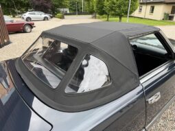 Mercedes-Benz SL-Klasse (R107) SL 350 Cabriolet full
