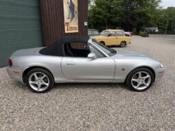Mazda MX-5 Sport Cabriolet full