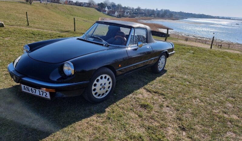 Alfa Romeo Spider 2,0 Twin Cam full