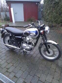 Kawasaki W650 full