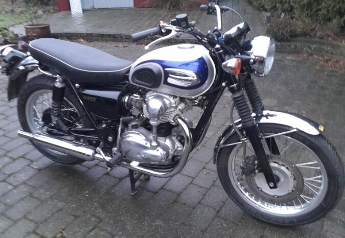 Kawasaki W650 full