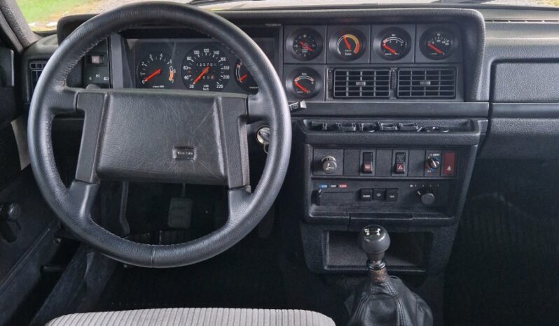 Volvo 200-Serie 240 Turbo full