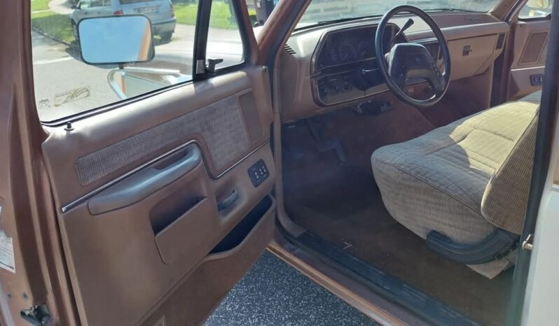 Ford F-150 Pick Up V8 Aut full