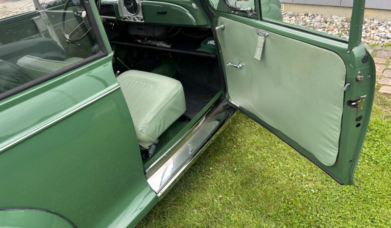 Morris Minor 1000 Super 1.1 full