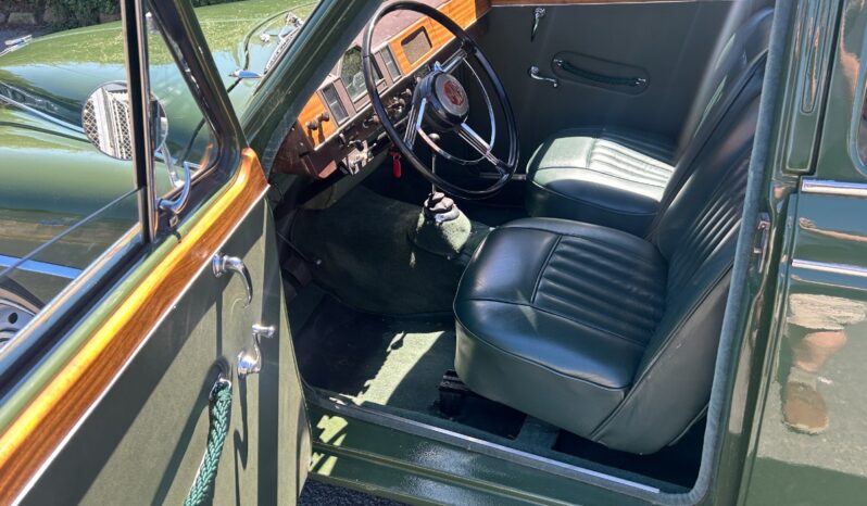 MG Magnette Saloon full