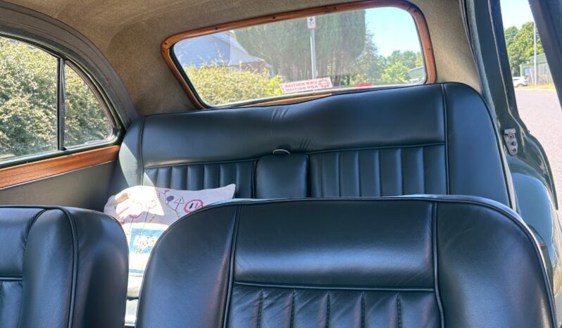 MG Magnette Saloon full