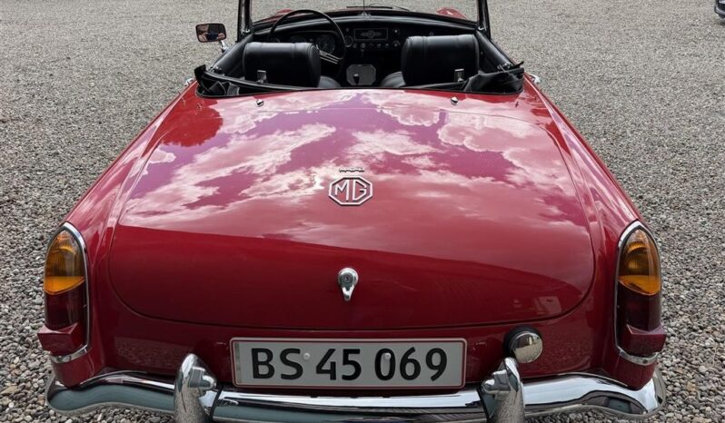MG MGB 1800 Roadster full