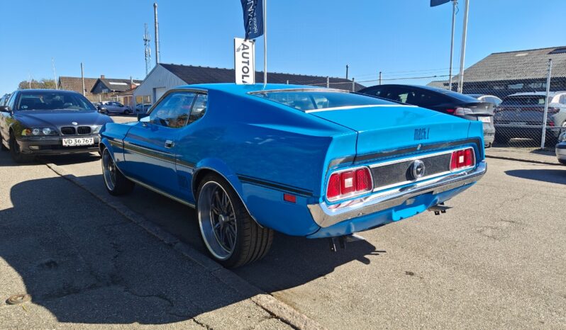 Ford Mustang coupe full