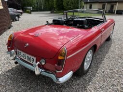 MG MGB 1800 Roadster full