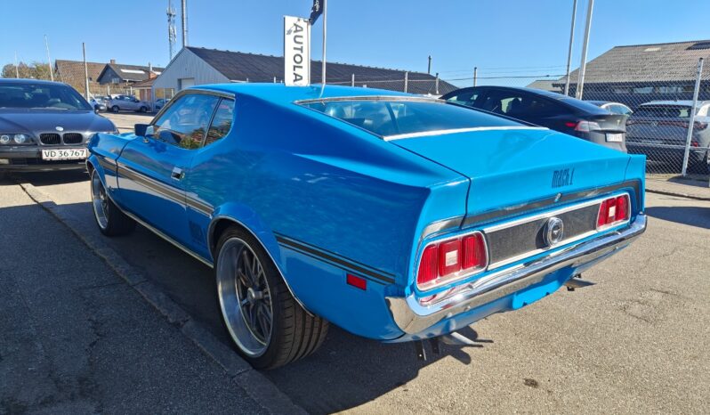 Ford Mustang coupe full
