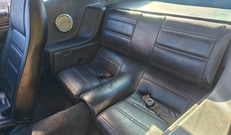 Ford Mustang coupe full