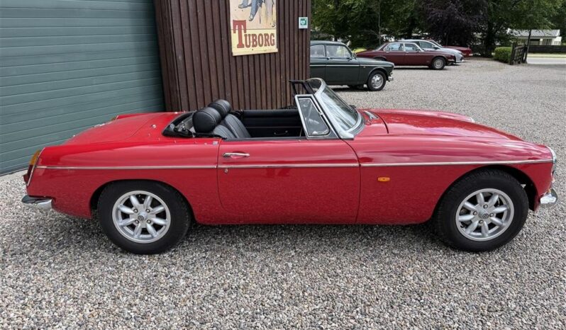 MG MGB 1800 Roadster full